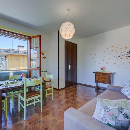 Villa Fiorita Apartments - Happy Rentals Sirmione Exterior foto