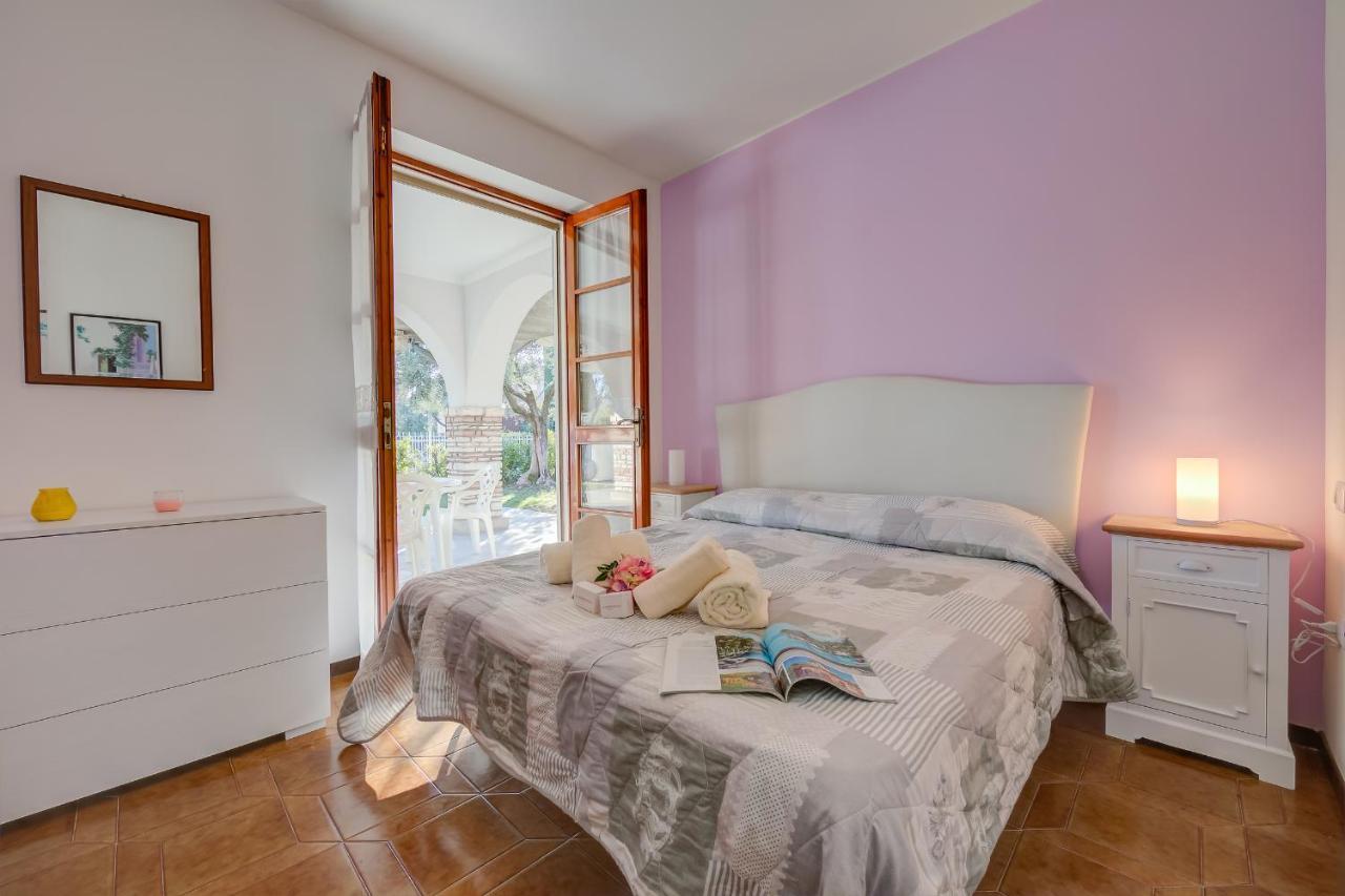 Villa Fiorita Apartments - Happy Rentals Sirmione Exterior foto
